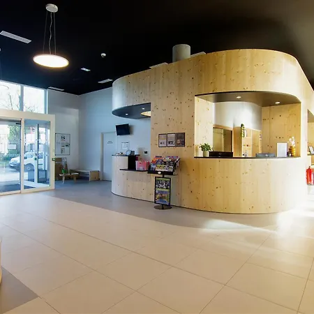 Apart-hotel Sweetly I-art - Bordeaux Sud Gradignan
